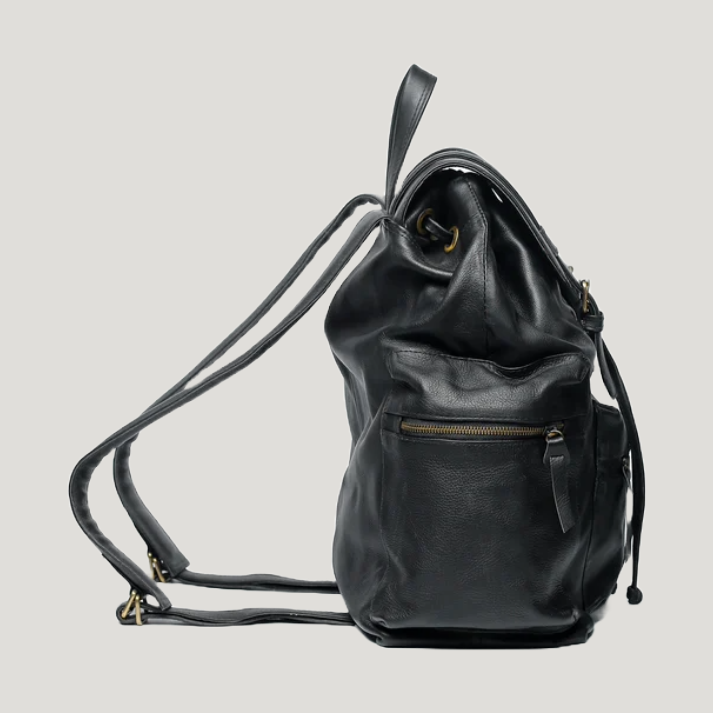 Elzoro Black Traveller Backpack