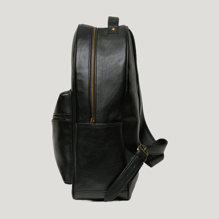 Elzoro Savvy Black Traveler Backpack